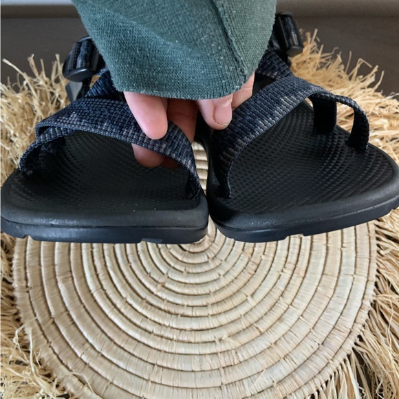 Sandals - Picture 4 of 14